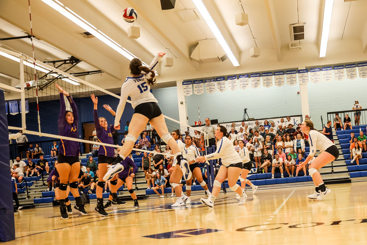 YC VB vs Kansas Wesleyan (2).JPG